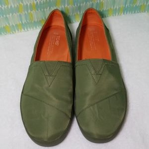 TOM'S Men's Avalon Slip-On Shoes